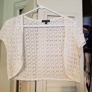 Lace half cardigan